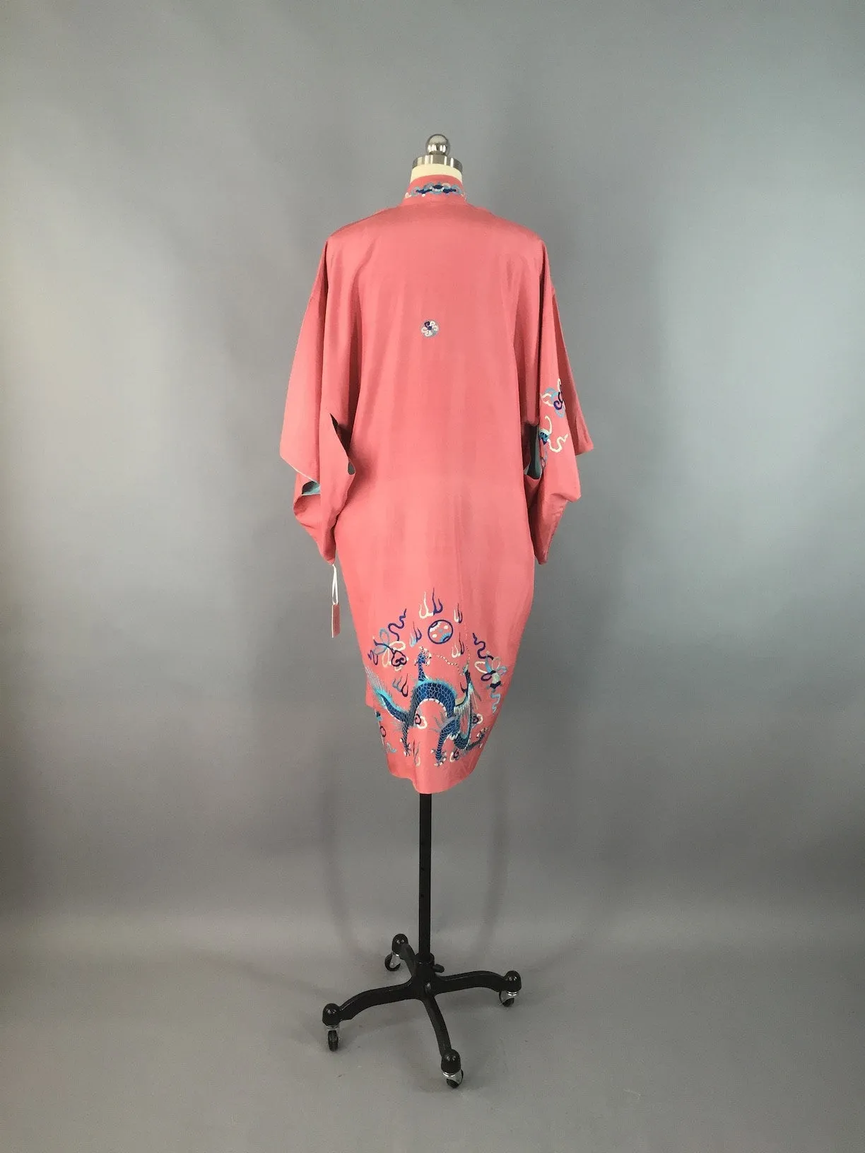 1920s Vintage Silk Robe / Reversible Embroidered Dragons