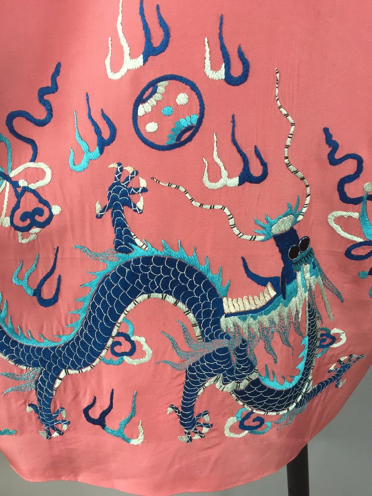 1920s Vintage Silk Robe / Reversible Embroidered Dragons