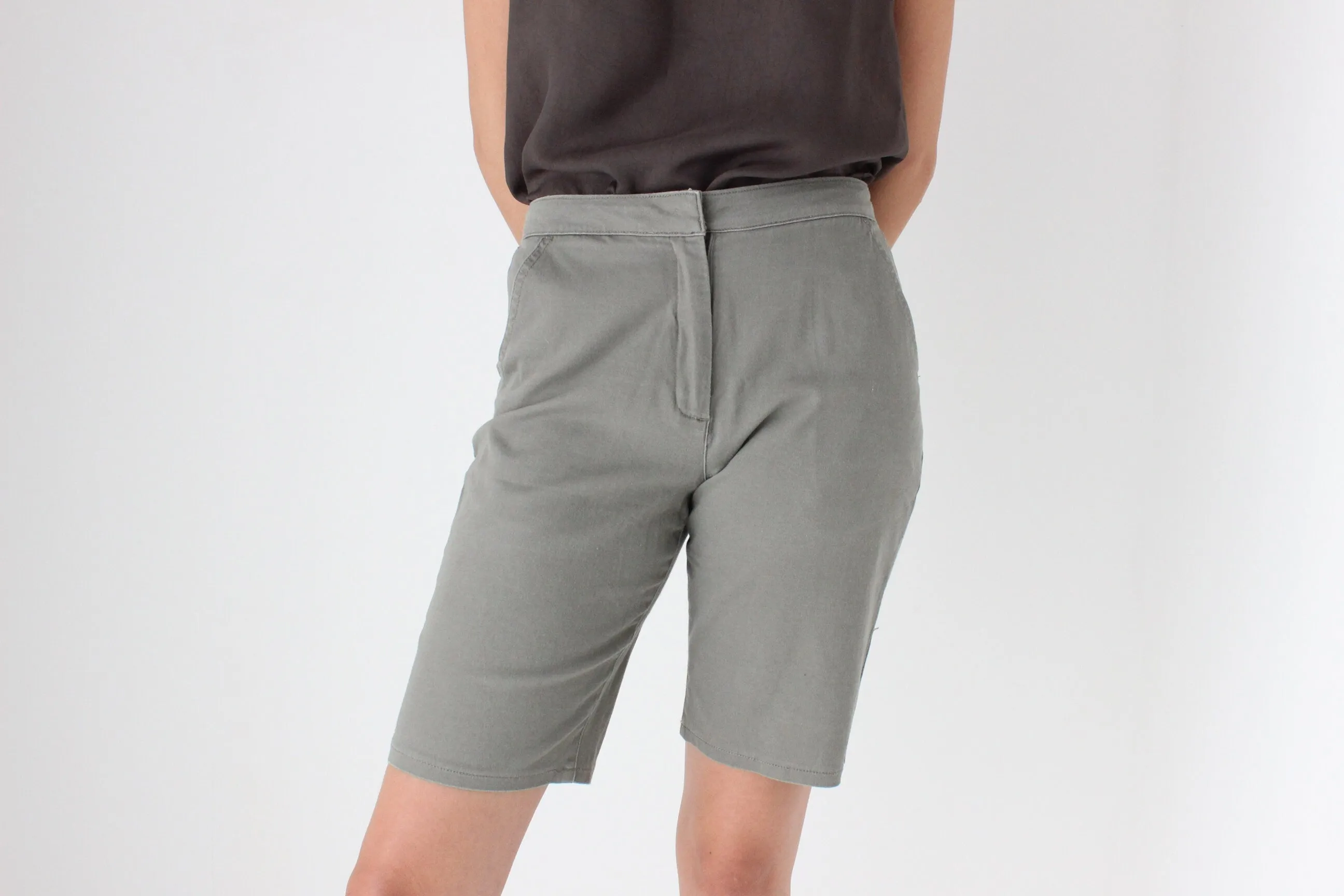 90s Neutral Cotton Knee Length Shorts