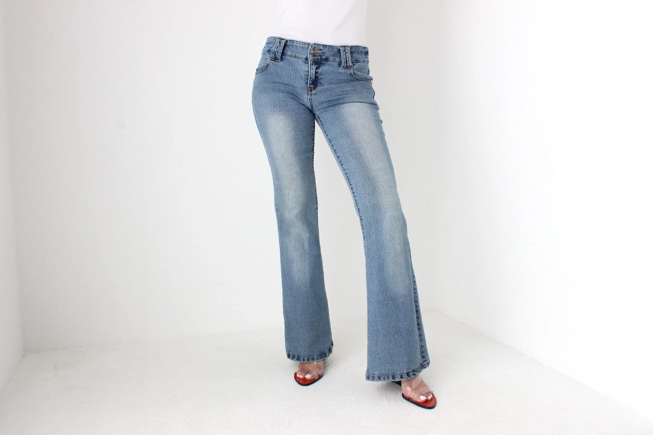 Amazing Y2K Stretch Denim Low Rise Bell Bottom Jeans