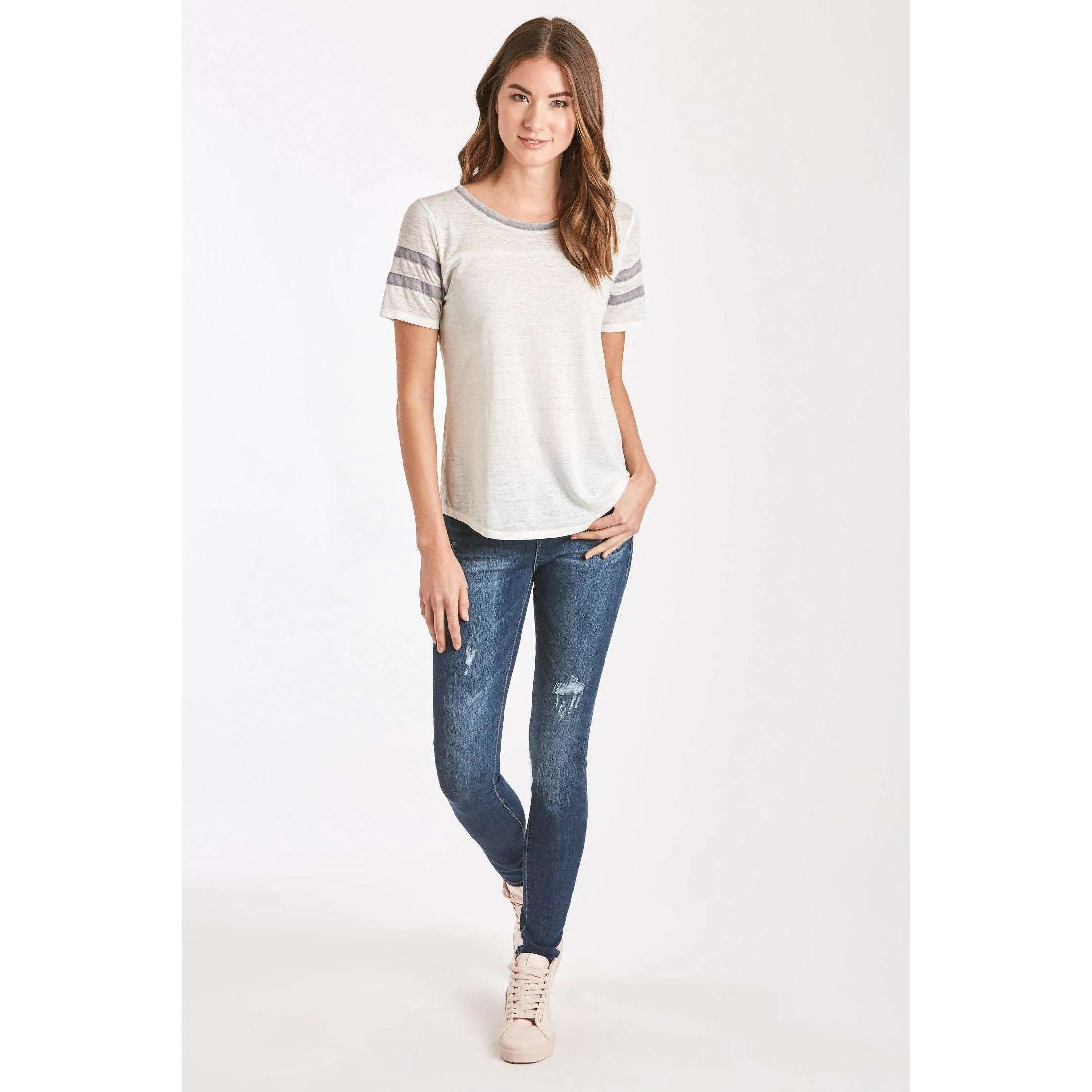 Analisa Burnout Athletic Tee