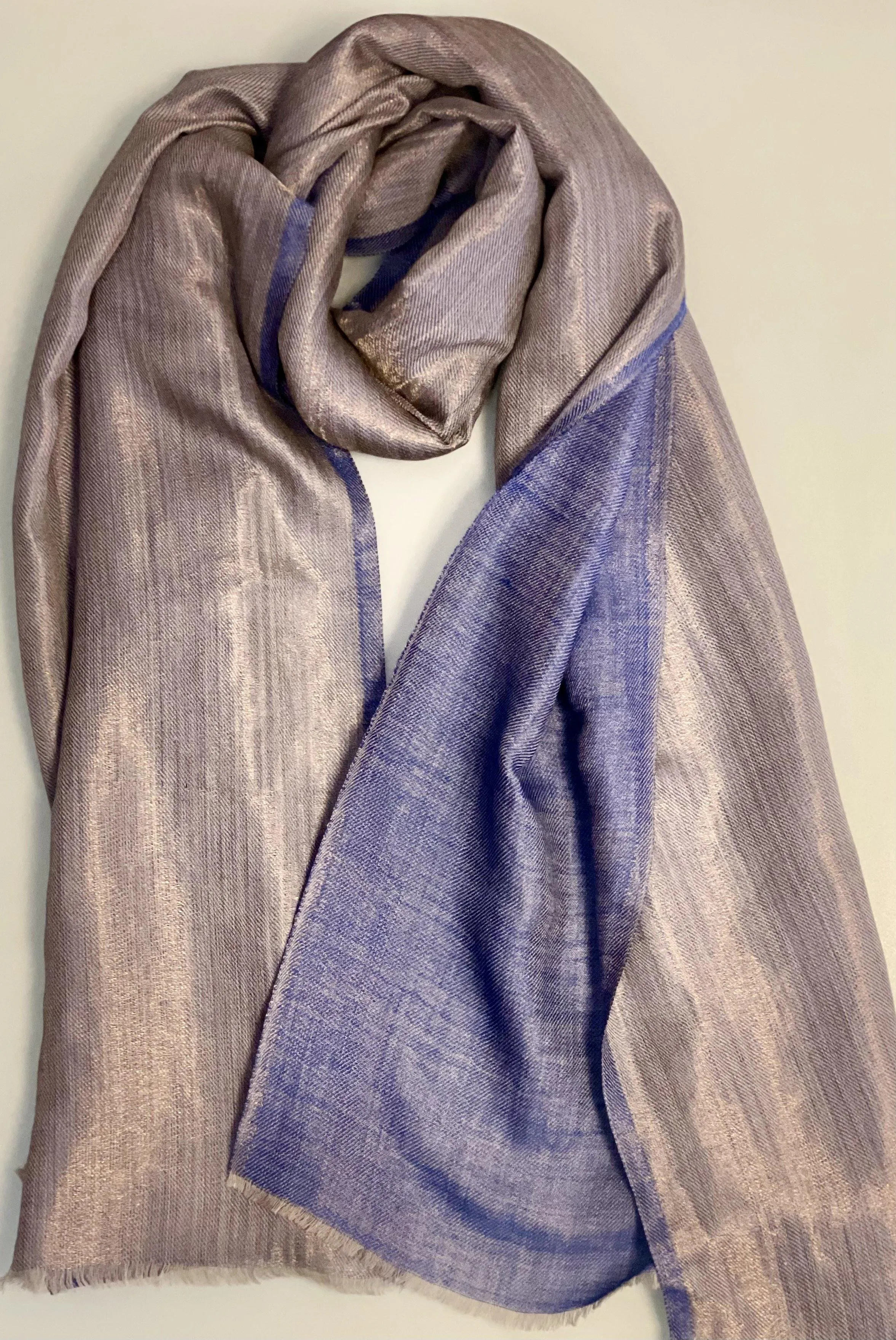 CASHMERE WITH GOLD THREAD - DENIM BLUE