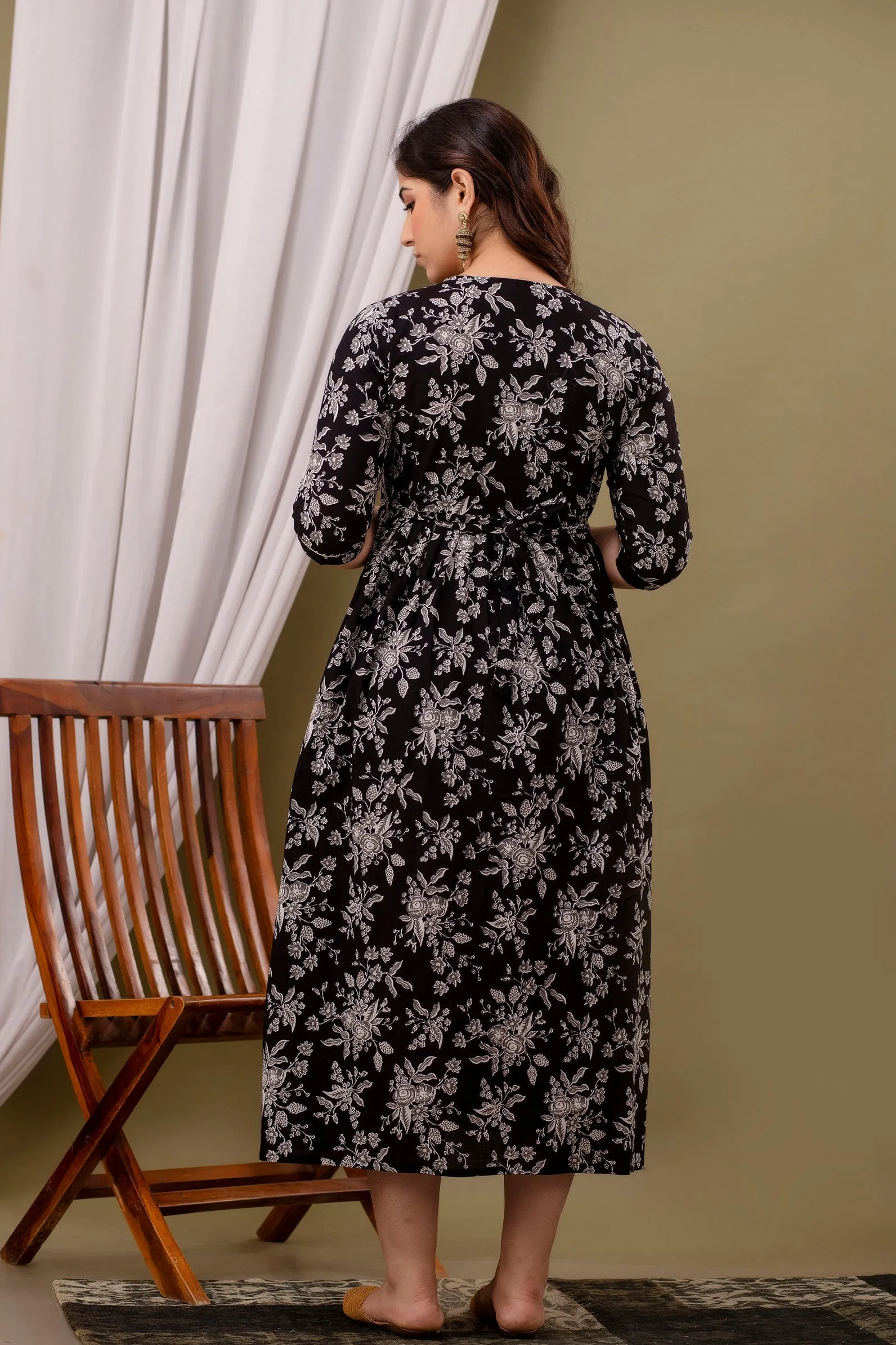 Dark Black Floral Feeding Maternity Gown: Invisible Zips