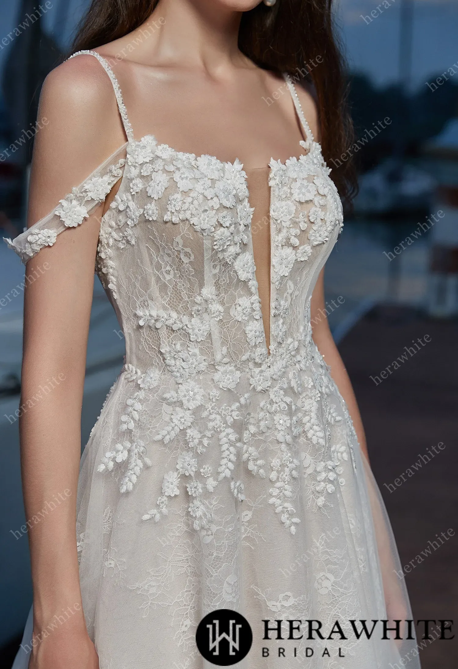 Floral Appliques V-Neck Grace Wedding Dress with Corset Back