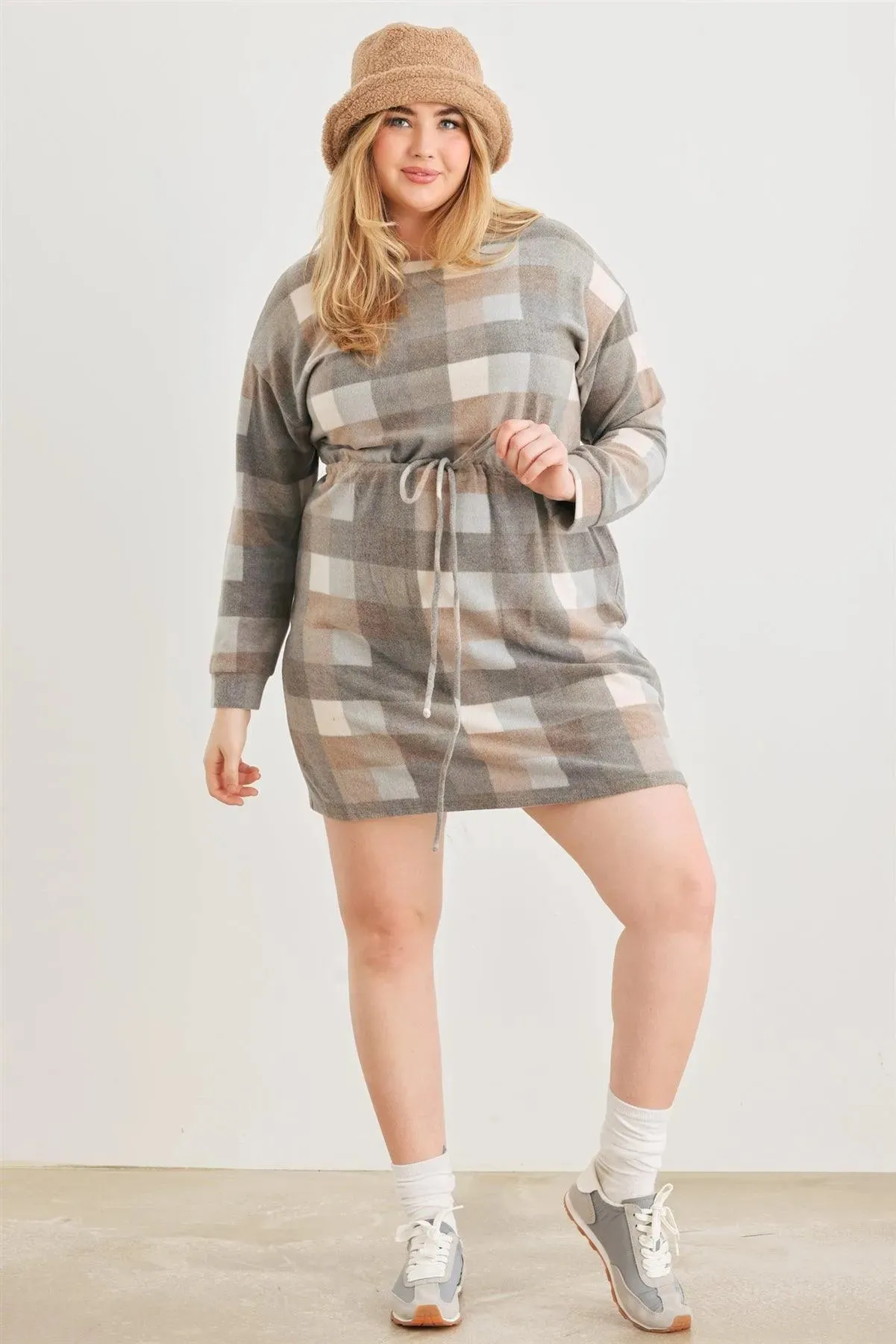 Junior Plus Grey & Taupe Plaid Elastic Waist Long Sleeve Mini Dress /3-2-1