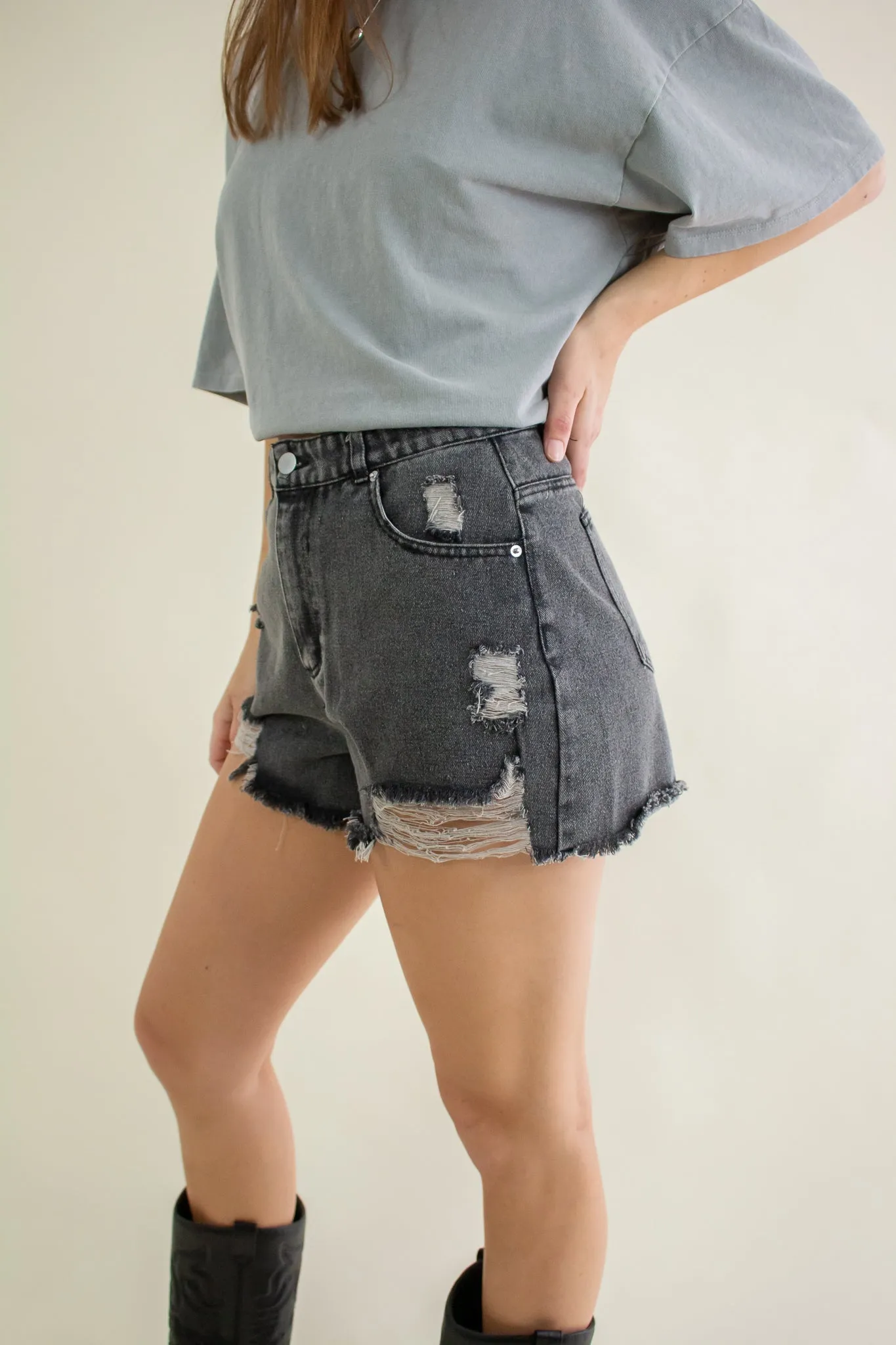 Kita Distressed Denim Shorts Black