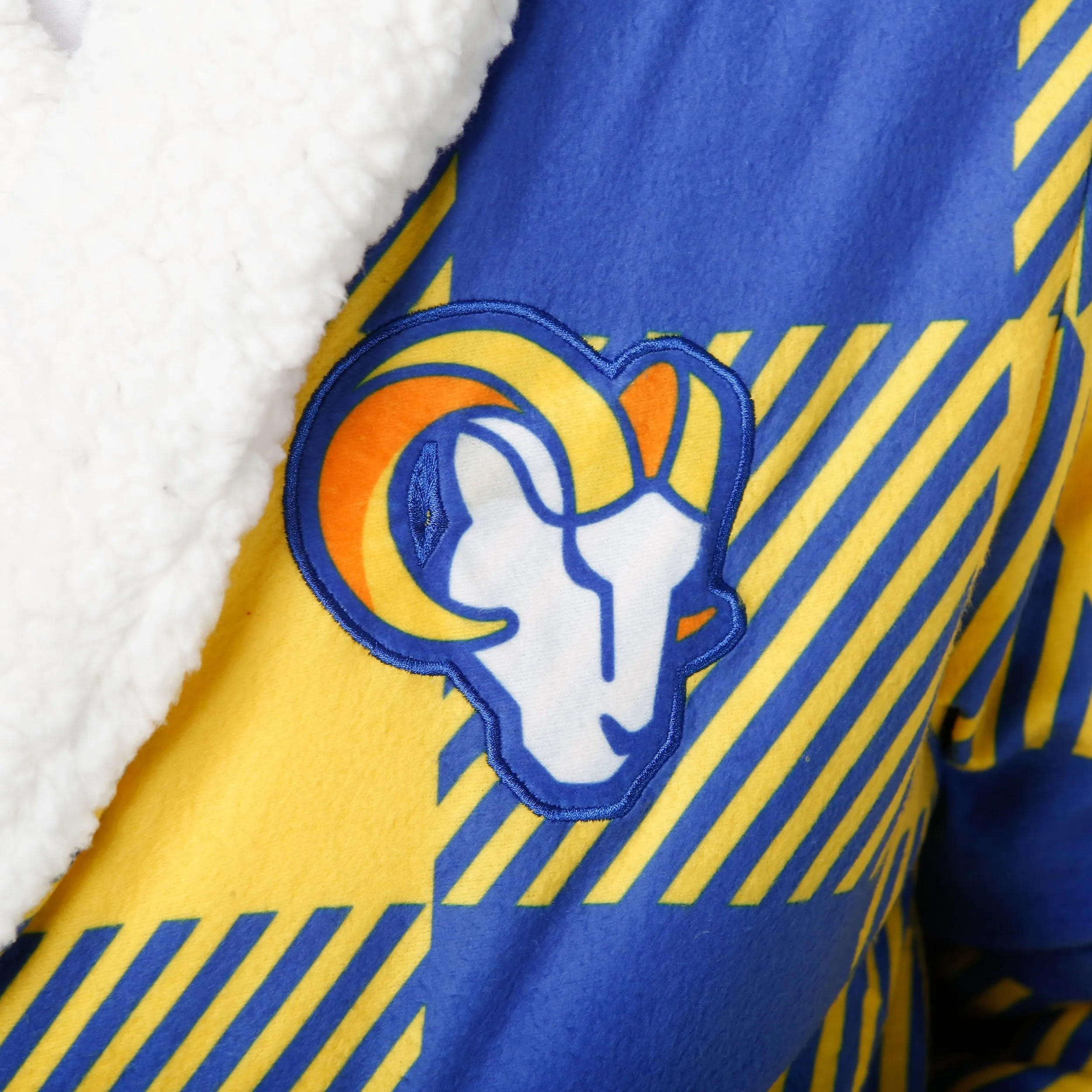 Los Angeles Rams NFL Lounge Life Reversible Robe