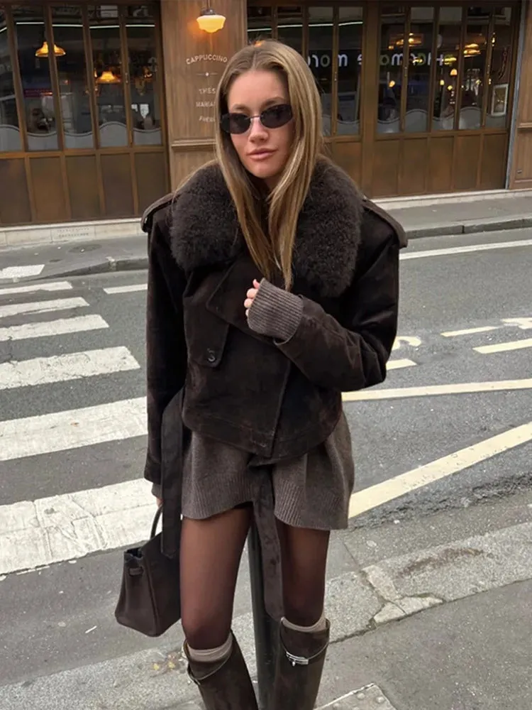 Raya | Luxurious Cropped Jacket